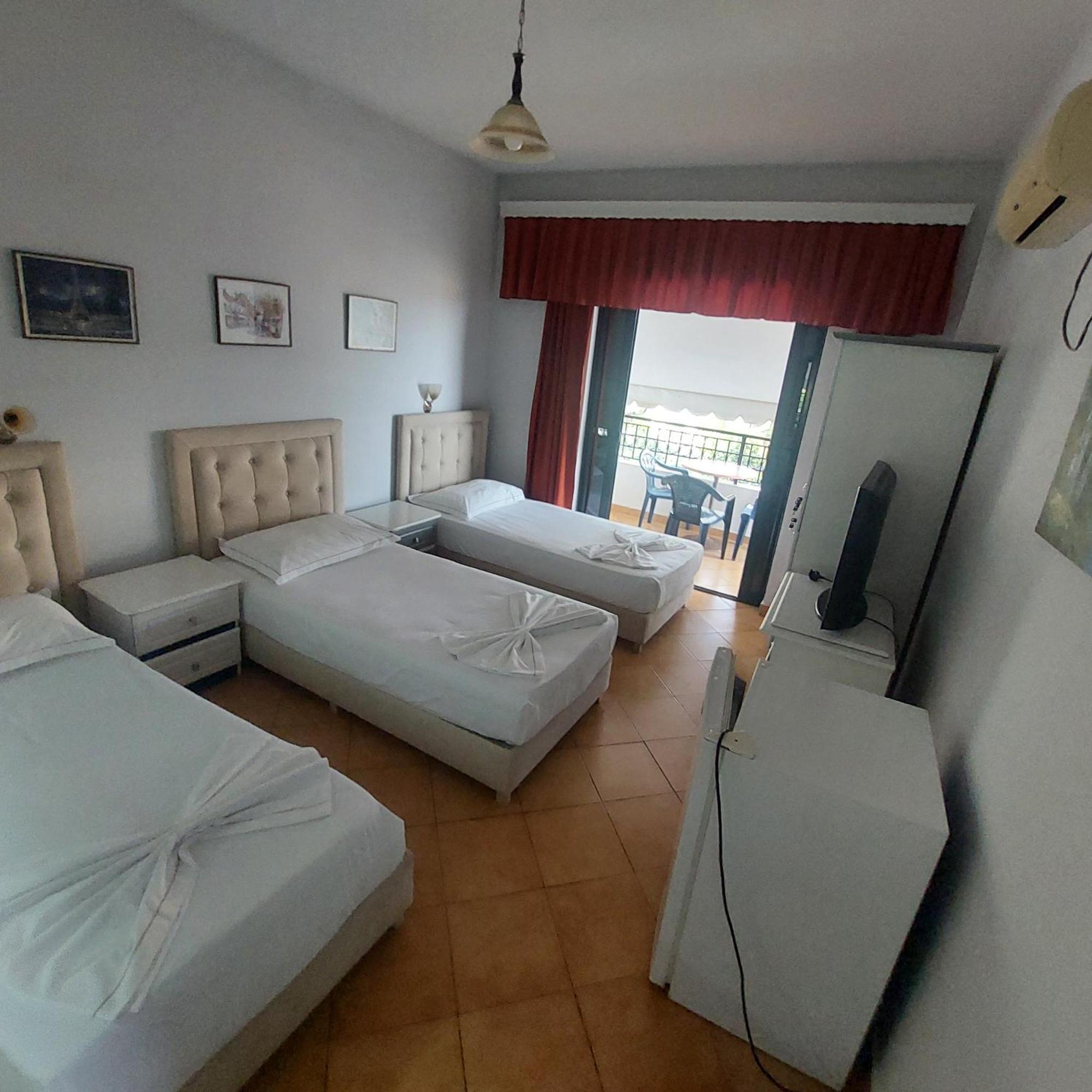 Hotel Kanina Sarandë Habitación foto
